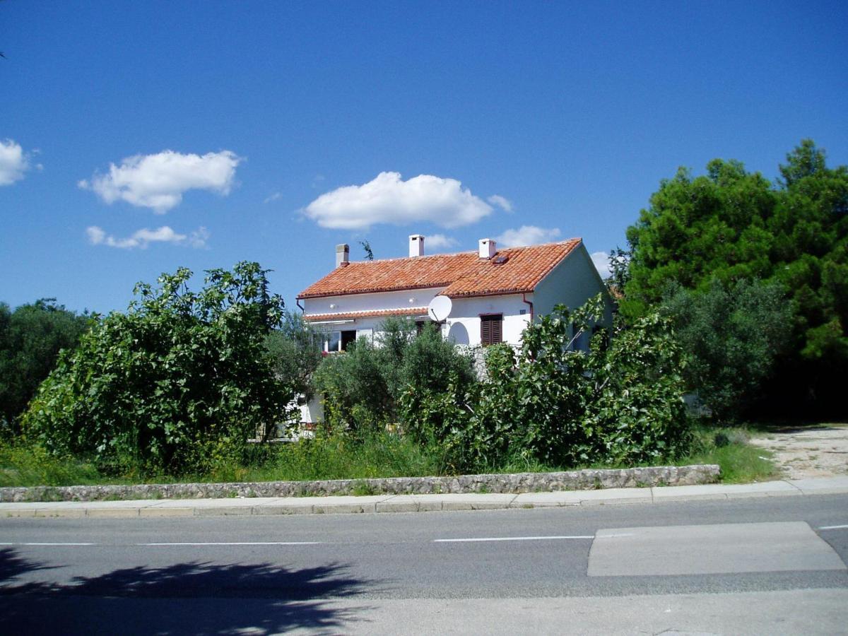 Apartments Vjera Крк Екстер'єр фото